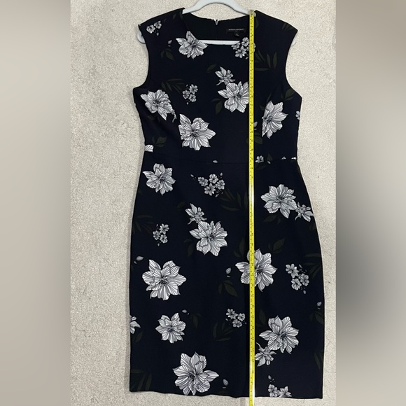Banana Republic Professional Sleeveless Floral Sheath Dress Size 12 - Picture 6 of 6